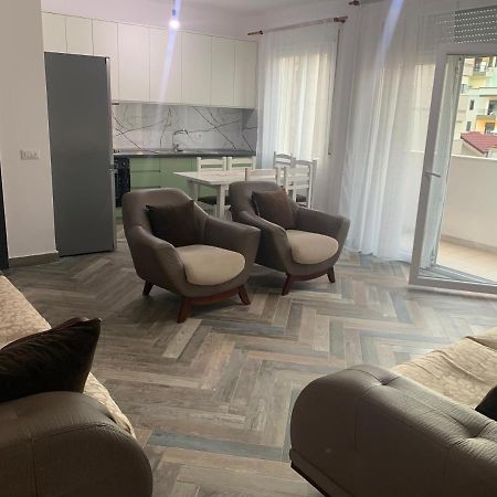 Daily Apartment Tirana Eksteriør billede