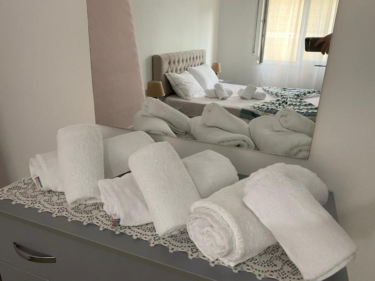 Daily Apartment Tirana Eksteriør billede